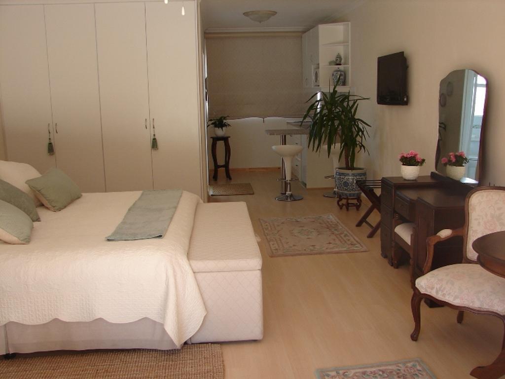 Majorca House Bed and Breakfast Somerset West Rum bild