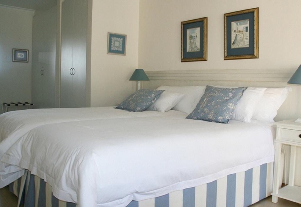 Majorca House Bed and Breakfast Somerset West Rum bild