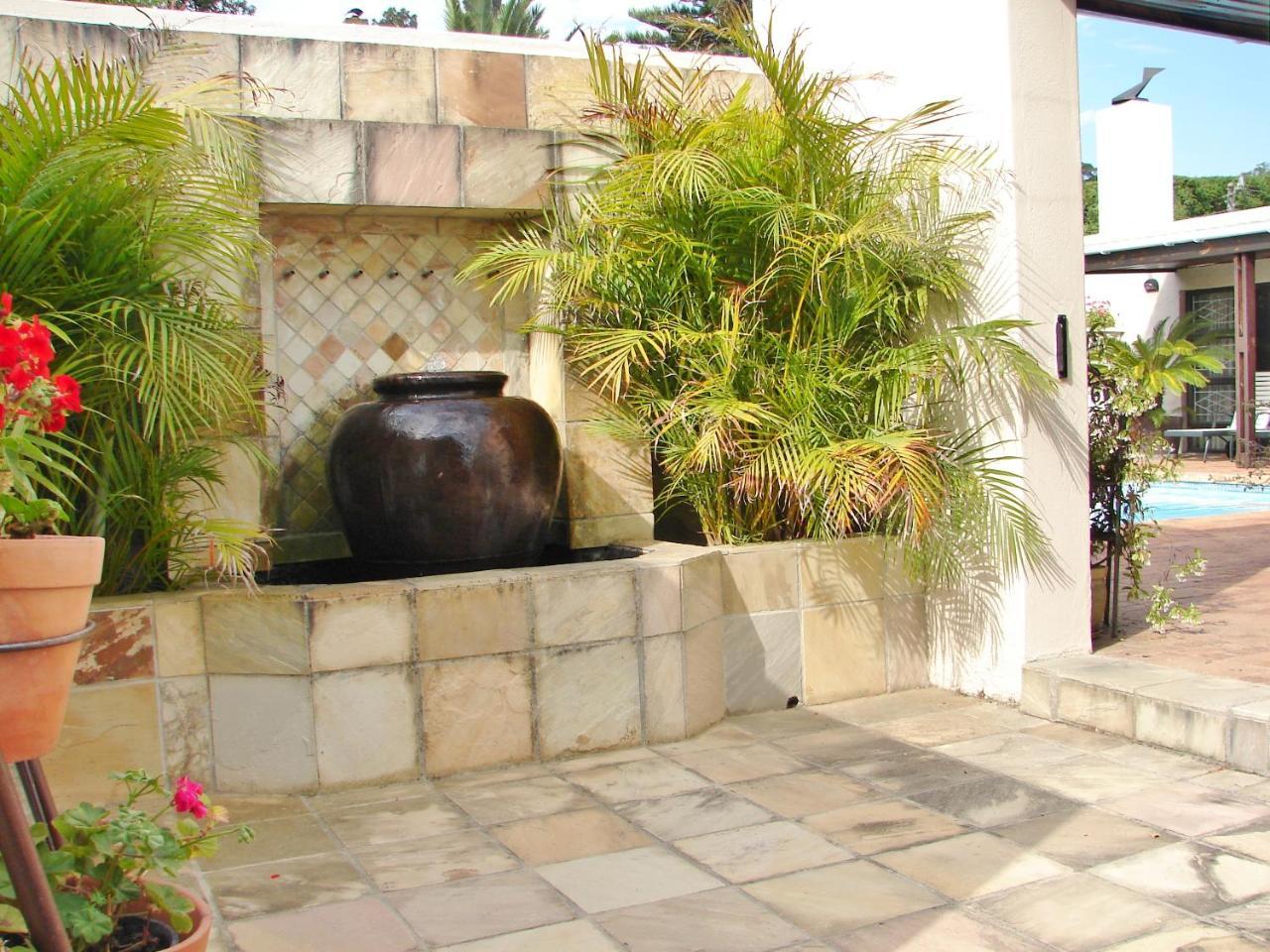 Majorca House Bed and Breakfast Somerset West Exteriör bild